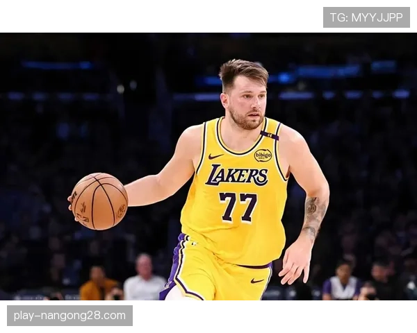 东契奇荣膺赛季得分王，场均33.5分创个人生涯新高